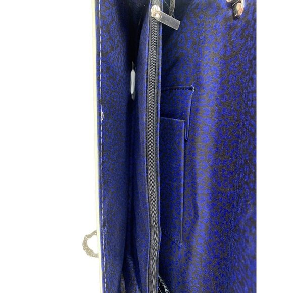 Women's White & Silver Clutch Purse - Picture 4 of 7